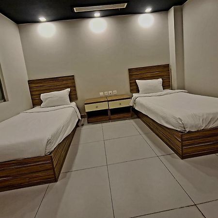 Spar Furnished Hotel Al-Hofuf Esterno foto