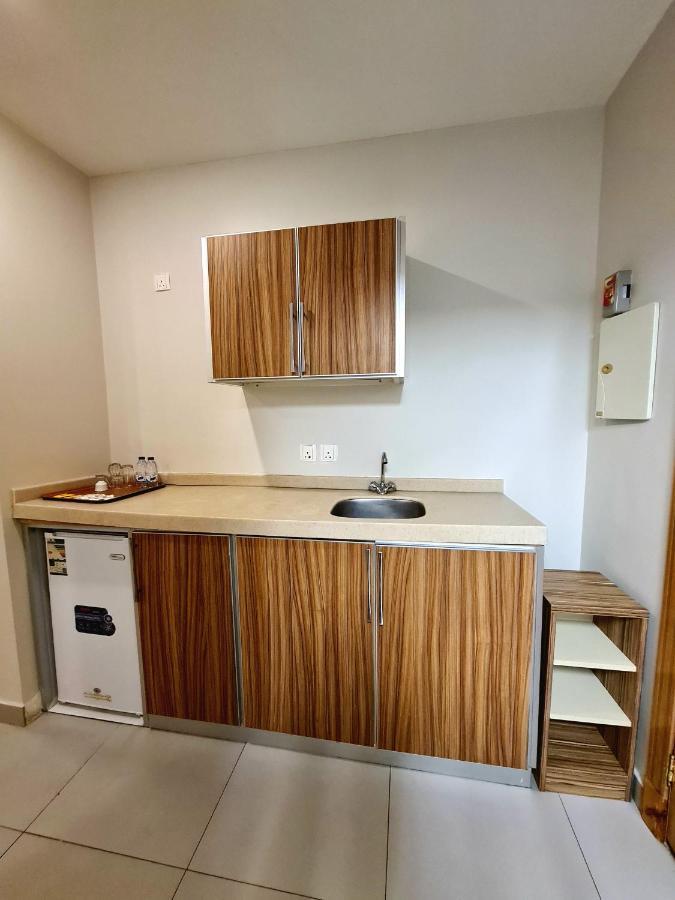 Spar Furnished Hotel Al-Hofuf Esterno foto