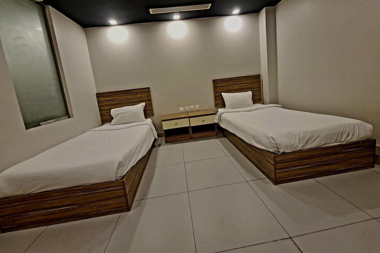 Spar Furnished Hotel Al-Hofuf Esterno foto